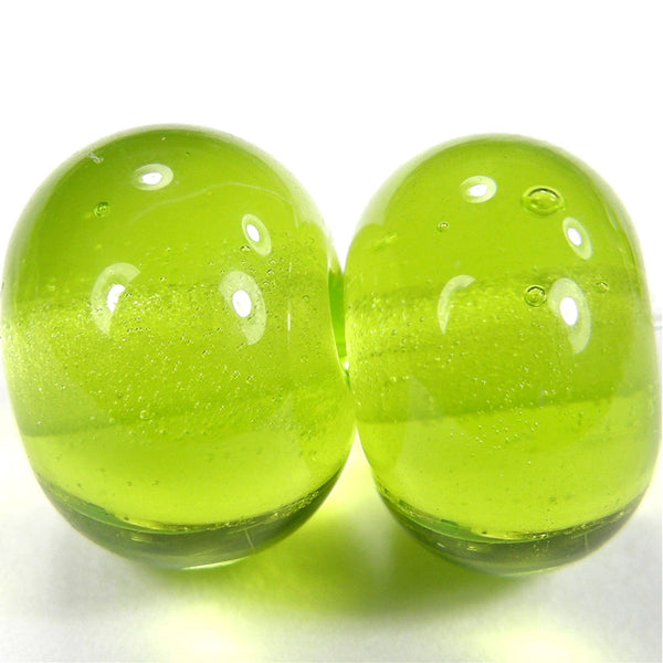 Handmade Lampwork Glass Beads, Light Grass Green Shiny Glossy 020g