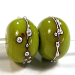 Handmade Lampwork Glass Beads, Pistachio Green Silver Shiny 415gfs